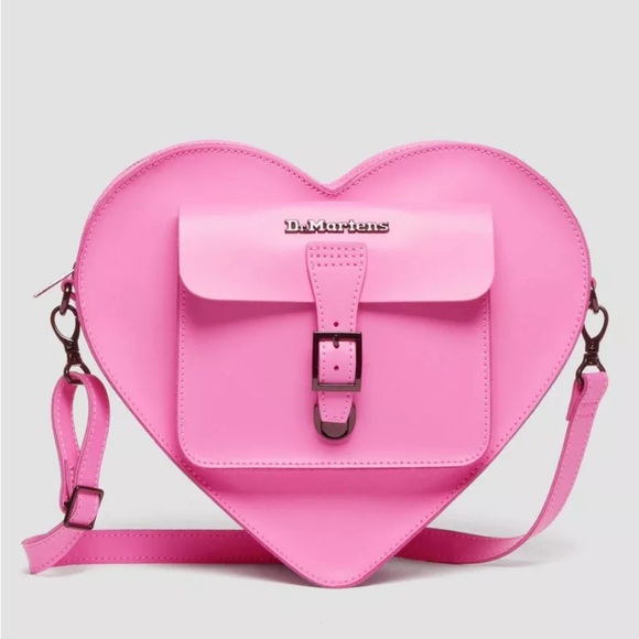 Heart Shaped Leather Backpack - Dr Martens - Picture 1 of 10